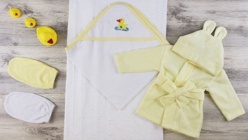 Hooded Towel, Bath Mittens and Robe (Color: Yellow/White, size: Newborn)